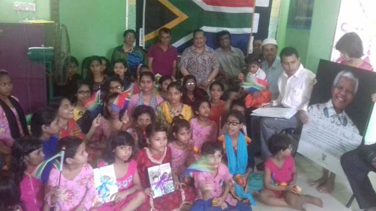 অনাথ শিশু কন্যাদের নিয়ে চট্টগ্রামে নেলসন ম্যান্ডেলা দিবস পালিত