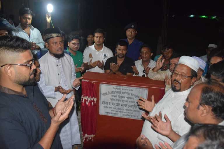 কানুরাম বাজারের সড়ক উন্নয়ন কাজের উদ্বোধন করেন প্রফেসর নদভী