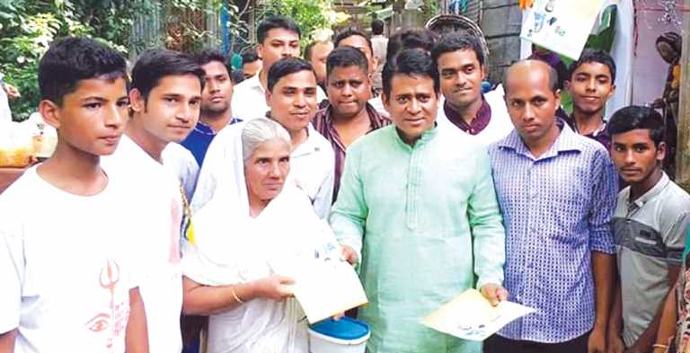 সাতকানিয়া  ডা. আ.ম.ম মিনহাজুর রহমানের গণসংযোগ