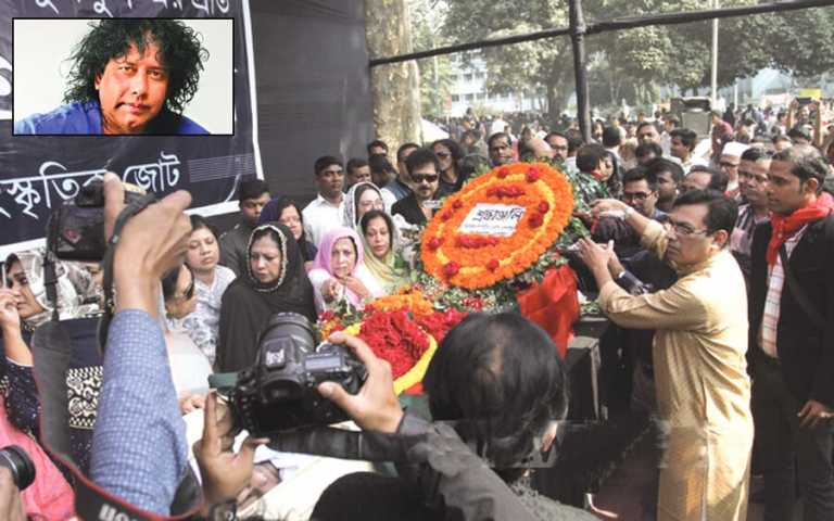 অশ্রু নয়নে সুরস্রষ্টাকে বিদায়