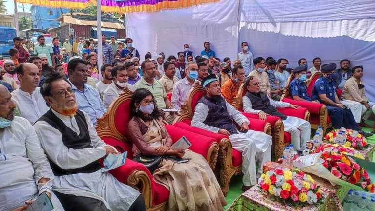 সাতকানিয়া কেরানিহাট গুনাগরি  রাস্তা উদ্বোধন করলেন সেতুমন্ত্রী ওবায়দুল কাদের