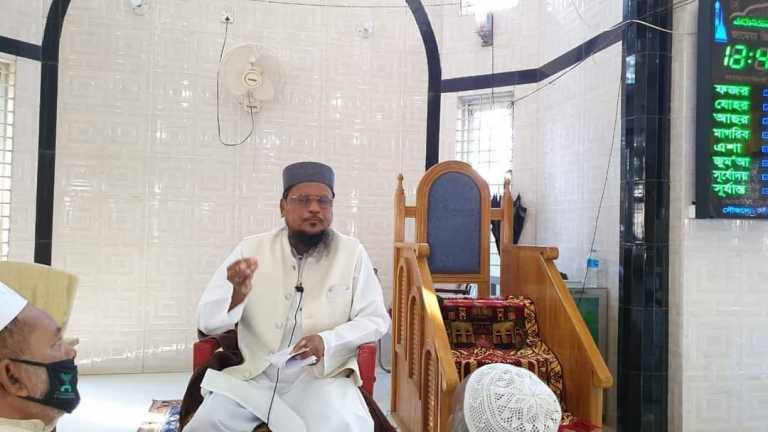 বিমানে নিরাপদে পৌছেছেন সাতকানিয়া লোহাগাড়ার এমপি ড. আবু রেজা  নদভী