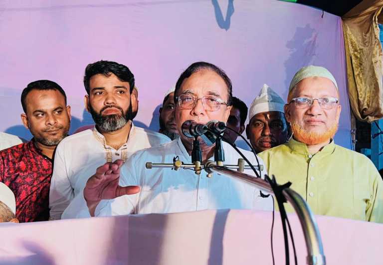 তামাকুমন্ডি লেইন বণিক সমিতি’র উদ্যোগে ভয়াবহ অগ্নিকাণ্ডে নিহতদের স্মরণে  শোকসভা