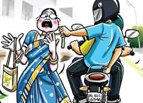 টেরিবাজারে নারীর গলার চেইন ছিনতাইকারী ২ যুবক পুলিশের হাতে আটক
