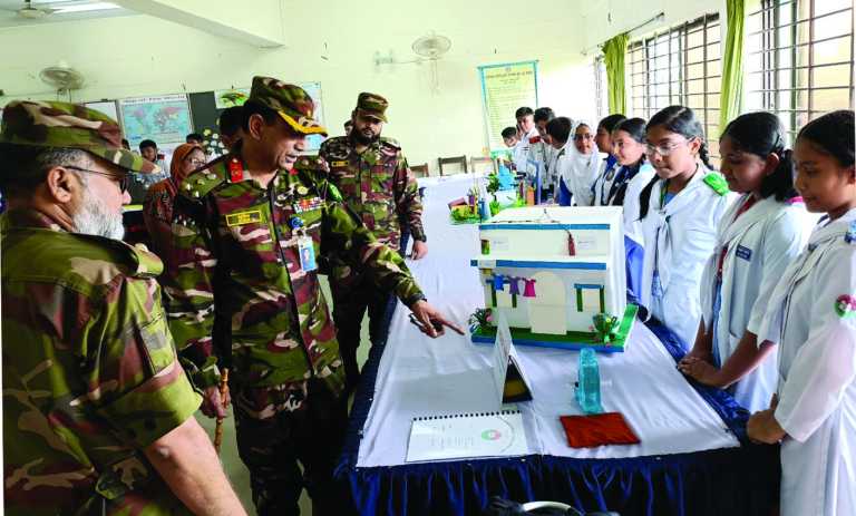 হালিশহর ক্যান্টনমেন্ট পাবলিক স্কুল অ্যান্ড কলেজে সাংস্কৃতিক অনুষ্ঠান