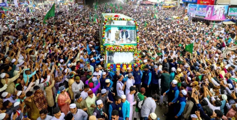 চট্টগ্রামে জশনে জুলুস র‍্যালিতে অংশ নিয়ে প্রাণ গেল ২ জনের